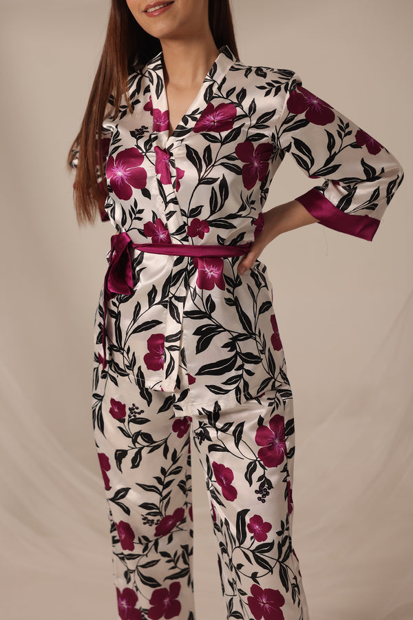 STAIN BLOOM LOUNGEWEAR